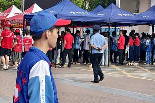 青训教练：国内球员一失误就被网暴 孩子们已经没有了本土偶像