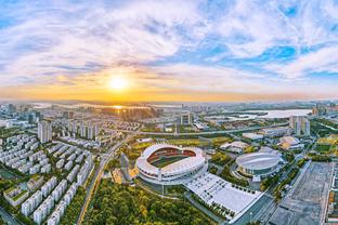 朱芳雨：王睿泽的表现令人惊喜 从大学生球员到如今入选国家队